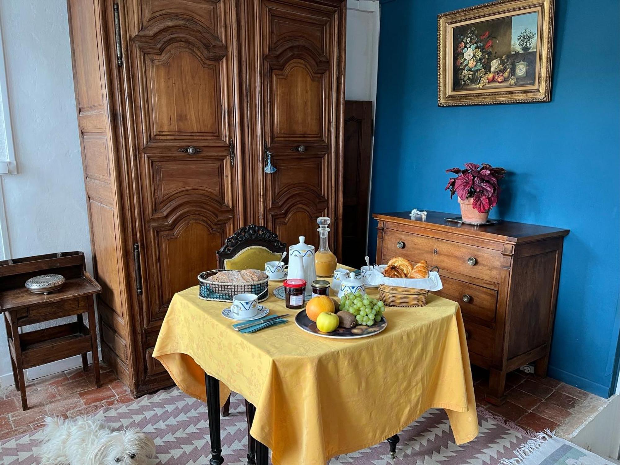 La Maison De Tina Leugny Exteriör bild